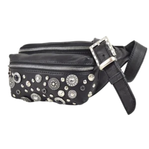 Marsupio in pelle nera borchiato a mano con strass e simil pietre nere. compatto e pratico con due tasche